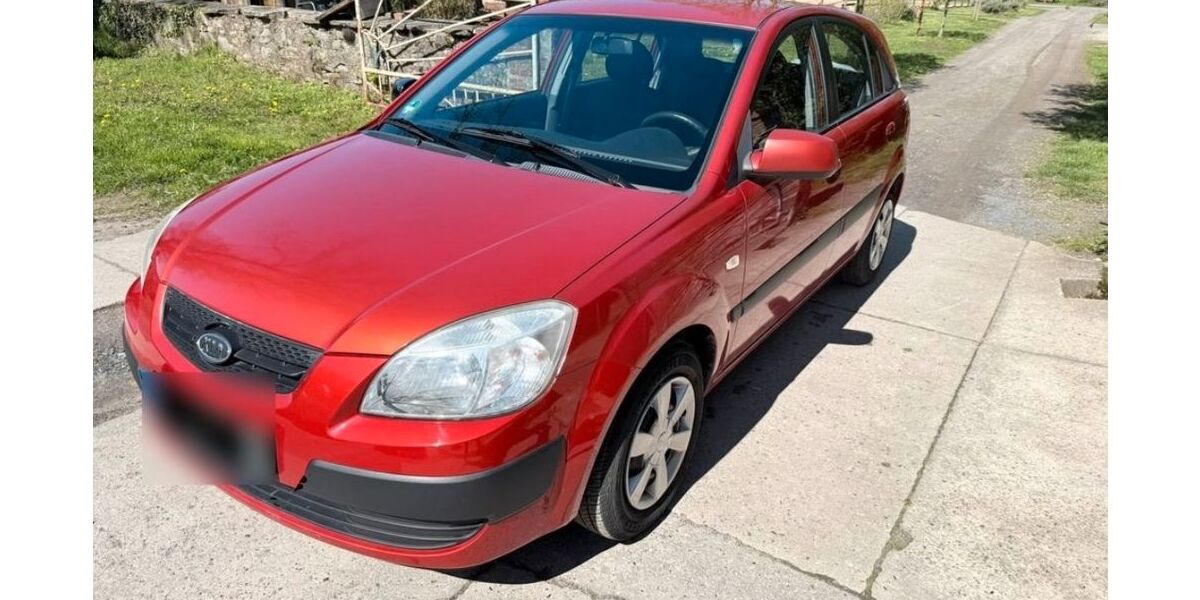 Kia Rio 178.000 km 1.199 &euro; Niederzier 52382