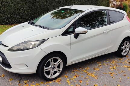 Ford Fiesta 109.126 km 3.500 &euro; Simmerath 52152