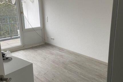 Kam sanierte Dachgeschosswohnung in Birkesdorf zu vermieten 3 zimmer