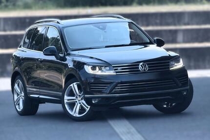 VW Touareg 181.925 km 18.510 &euro; Alsdorf 52477