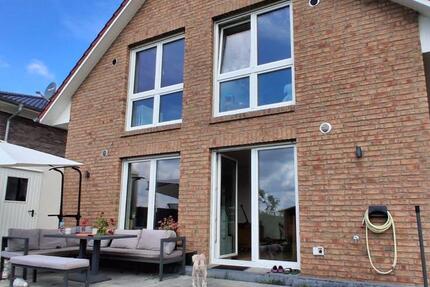 Freistehendes Einfamilienhaus in Jackerath (Baujahr 2022!)