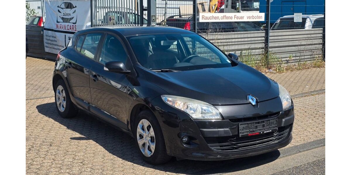 Renault Megane 191.368 km 2.850 &euro; Düren 52353