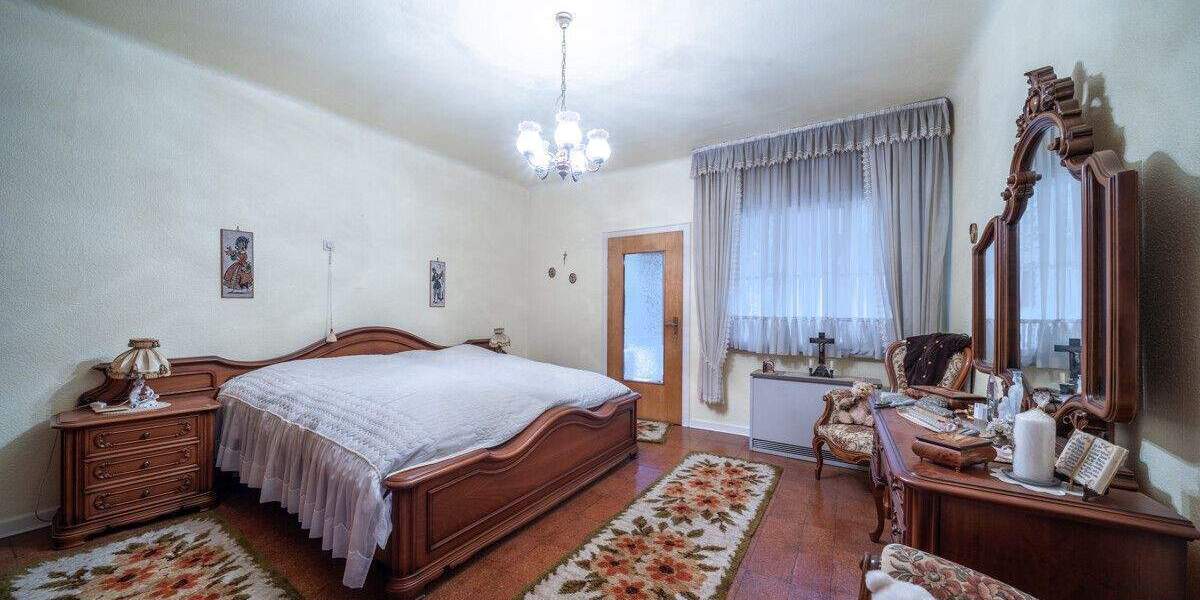 Mehrfamilienhaus, Wohnhaus Stolberg (Rheinland) Vicht - 6 Zimmer, 188 m&sup2;, 359.000&euro; | Angebot:25674571