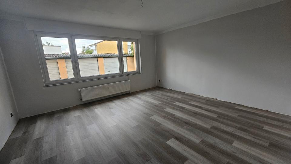 Erdgeschoßwohnung Düren - 3 Zimmer, 81 m&sup2;, 210.000&euro; | Angebot:26876153