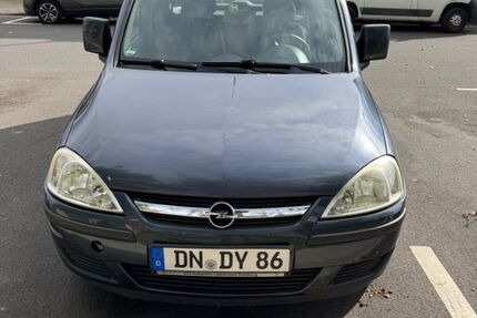 Opel Combo 174.000 km 1.800 € Düren 52353