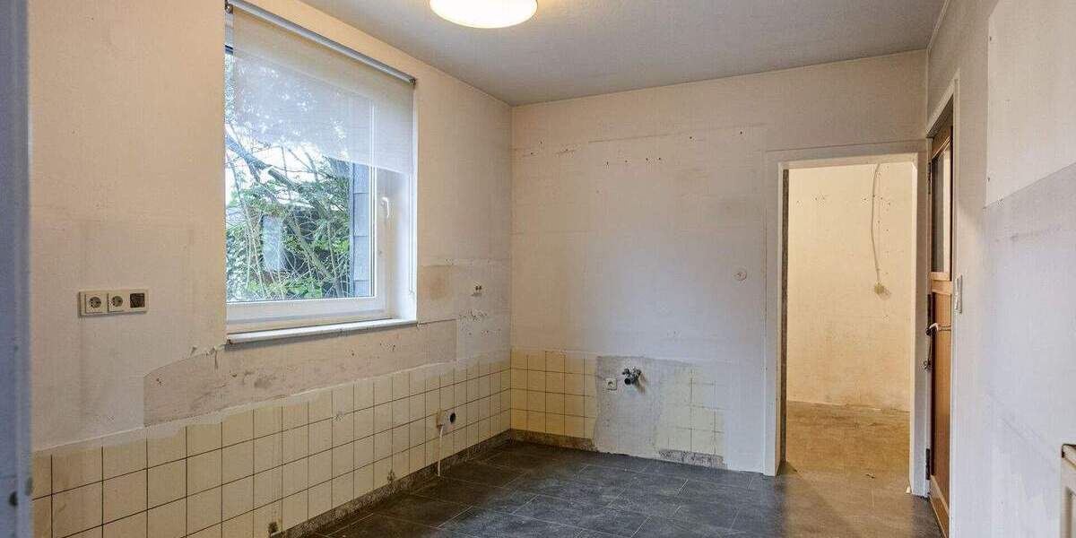 Mehrfamilienhaus, Wohnhaus Geilenkirchen - 6 Zimmer, 140 m&sup2;, 369.000&euro; | Angebot:25707174