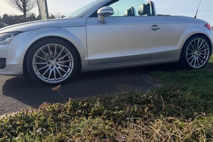 Audi TT 138.000 km 9.000 &euro; Langerwehe 52379