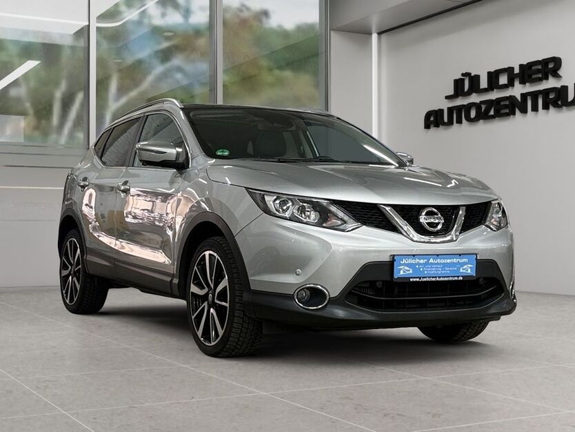 Nissan Qashqai 64.391 km 13.490 € Jülich 52428