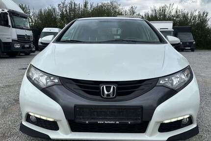 Honda Civic 245.690 km 5.950 € Düren 52351