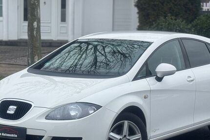 Seat Leon 120.300 km 5.490 &euro; Jülich 52428