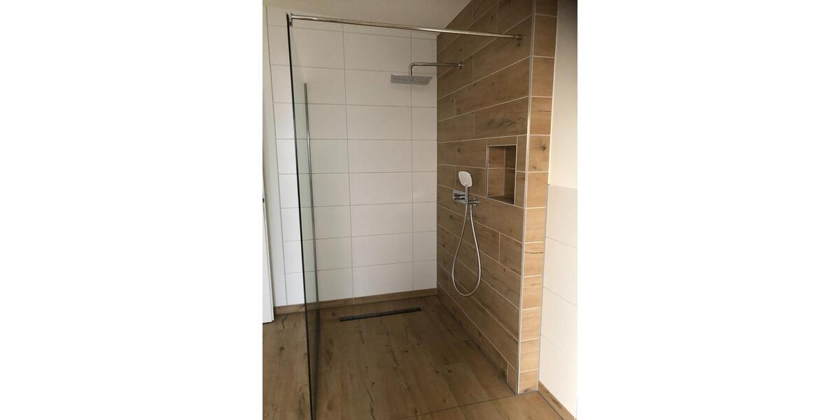 Moderne 3-Zimmer-Wohnung mit Dachterrasse – neuster Standard 1 zimmer