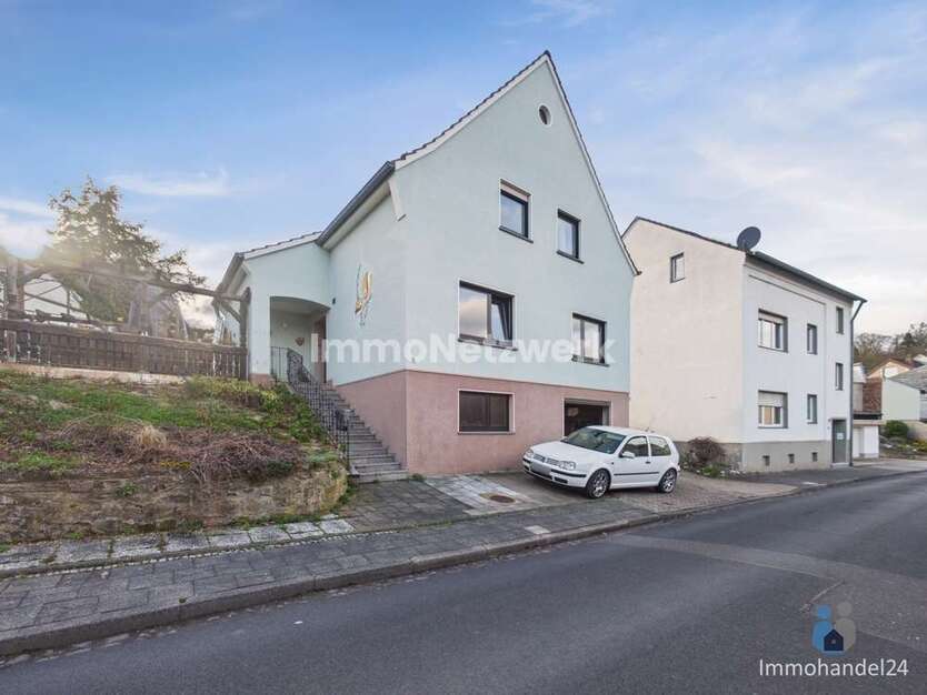 Haus zum Kaufen in Kreuzau Winden 179.500 € 120 m²