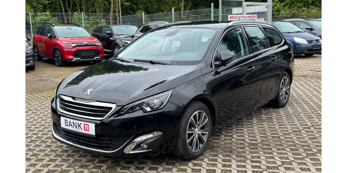 Peugeot 308 73.635 km 7.900 &euro; Würselen 52146
