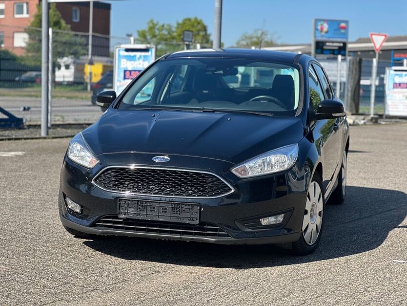 Ford Focus 260.000 km 3.990 € Alsdorf 52477