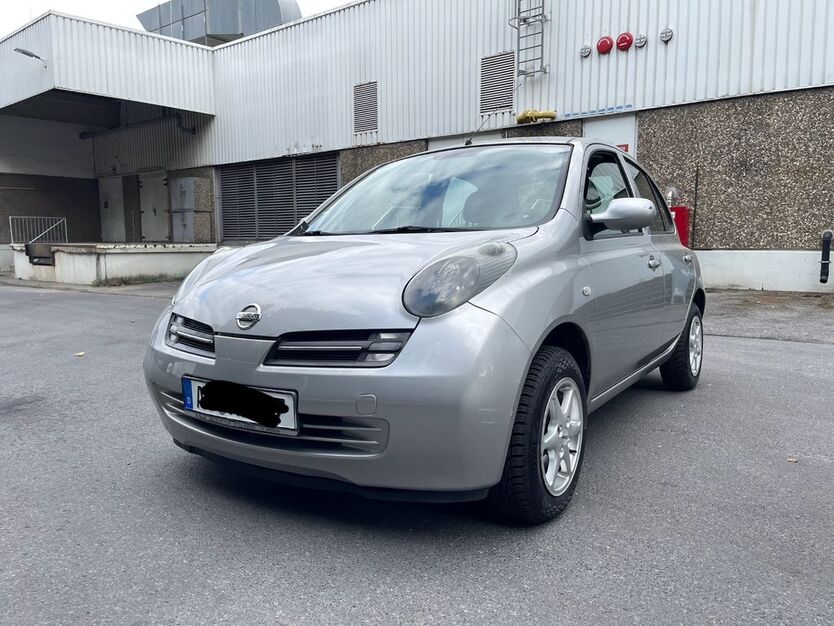 Nissan Micra 120.000 km 3.200 € Aachen 52080