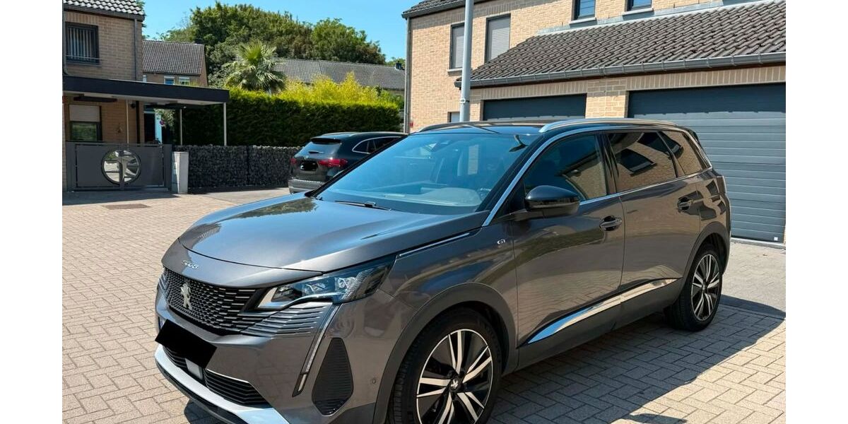 Peugeot 5008 95.821 km 15.850 &euro; Stolberg 52222