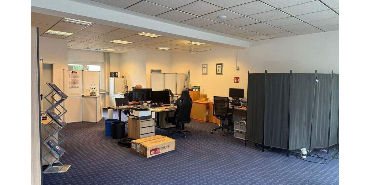 !GÜNSTIGER ALS MIETEN! Büro o. Ladenlokal am Zinkhütter Hof 2 zimmer