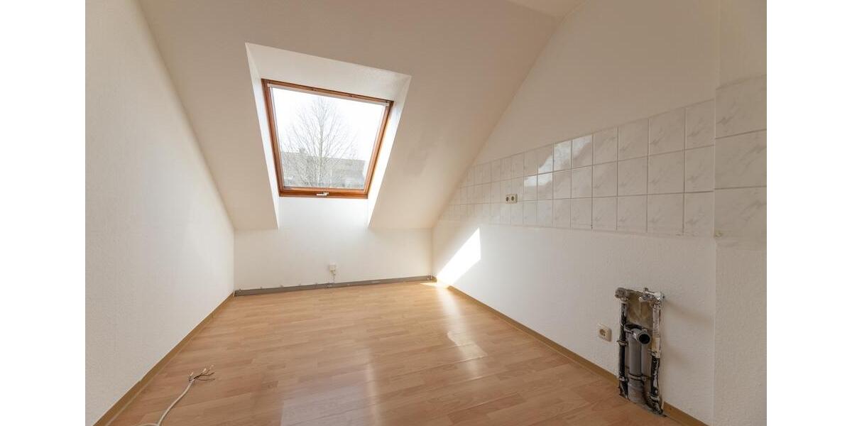Dachgeschoßwohnung Aachen Eilendorf - 5 Zimmer, 119 m&sup2;, 380.000&euro; | Angebot:27202306