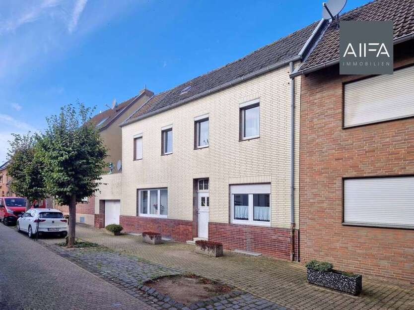 Haus zum Kaufen in Linnich 145.000 € 123 m²