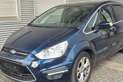Ford S-Max 222.000 km 2.490 &euro; Düren 52349