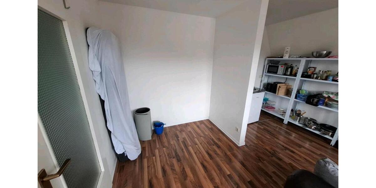 Etagenwohnung Stolberg (Rhld.) Gressenich - 1 Zimmer, 25 m&sup2;, 320&euro; | Angebot:25725470