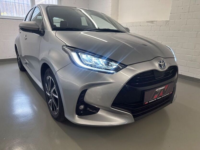 Yaris