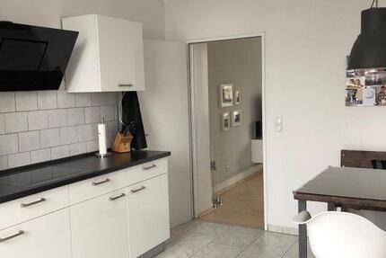 Wohnung Aachen Aachen-Mitte - 2 Zimmer, 72 m&sup2;, 1.035&euro; | Angebot:27627013