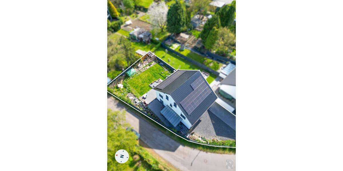 Einfamilienhaus Alsdorf Ost - 8 Zimmer, 235 m&sup2;, 849.000&euro; | Angebot:25772712