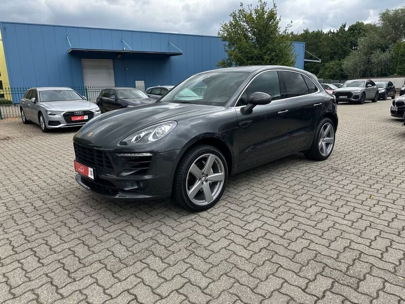 Porsche Macan 157.400 km 30.990 € Hückelhoven 41836