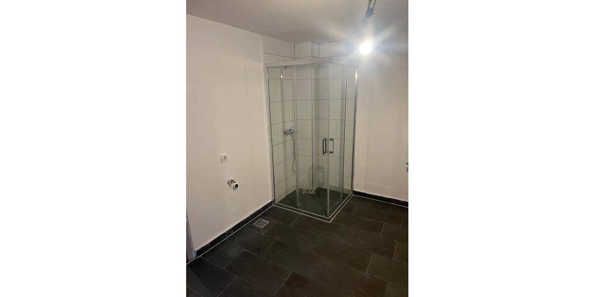 3-Familienhaus mit Garten – komplett renoviert & möbliert (2022) 7 zimmer