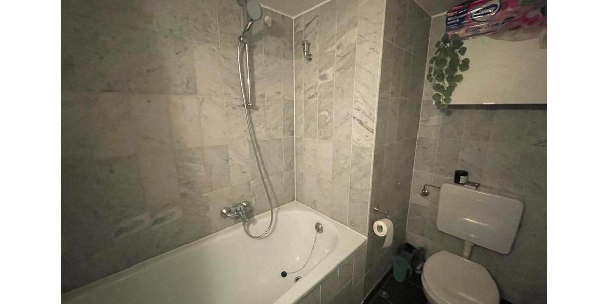 Dachgeschoßwohnung Aachen Aachen-Mitte - 1 Zimmer, 40 m&sup2;, 560&euro; | Angebot:25625240