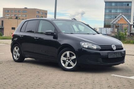 VW Golf 340.000 km 3.300 &euro; Aachen 52074
