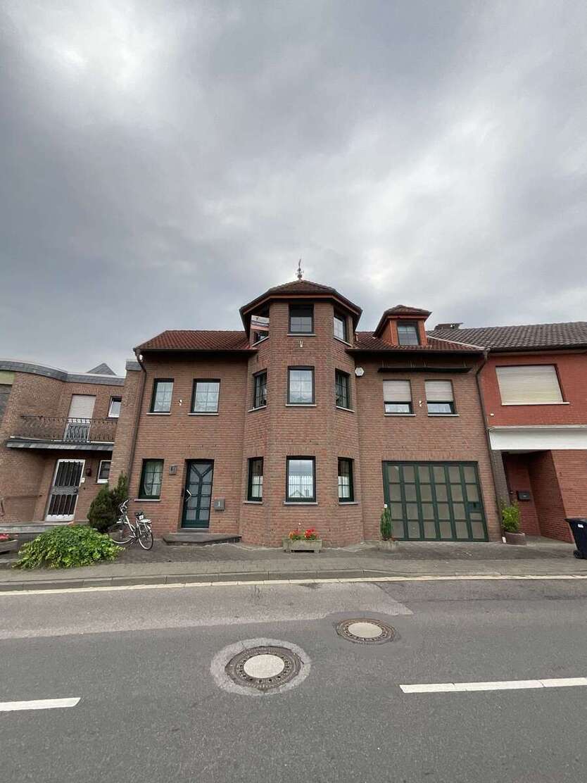 Wohnung zum Mieten in Heinsberg-Dremmen 700 € 100 m² 3 zimmer