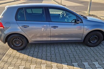VW Golf 144.700 km 5.950 &euro; Niederzier 52382