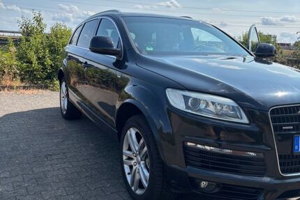 Audi Q7 185.000 km 7.900 &euro; Aachen 52080