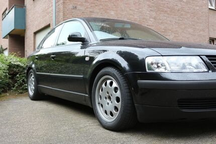 VW Passat 321.500 km 9.999 &euro; Stolberg 52223