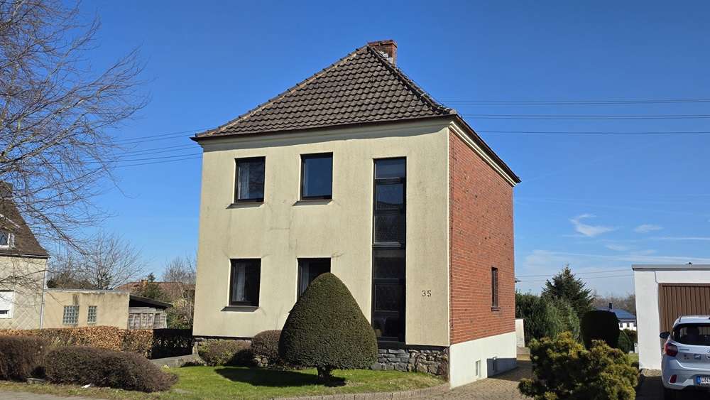 Haus zum Kaufen in Hürtgenwald 169.000 € 99 m² 5 zimmer