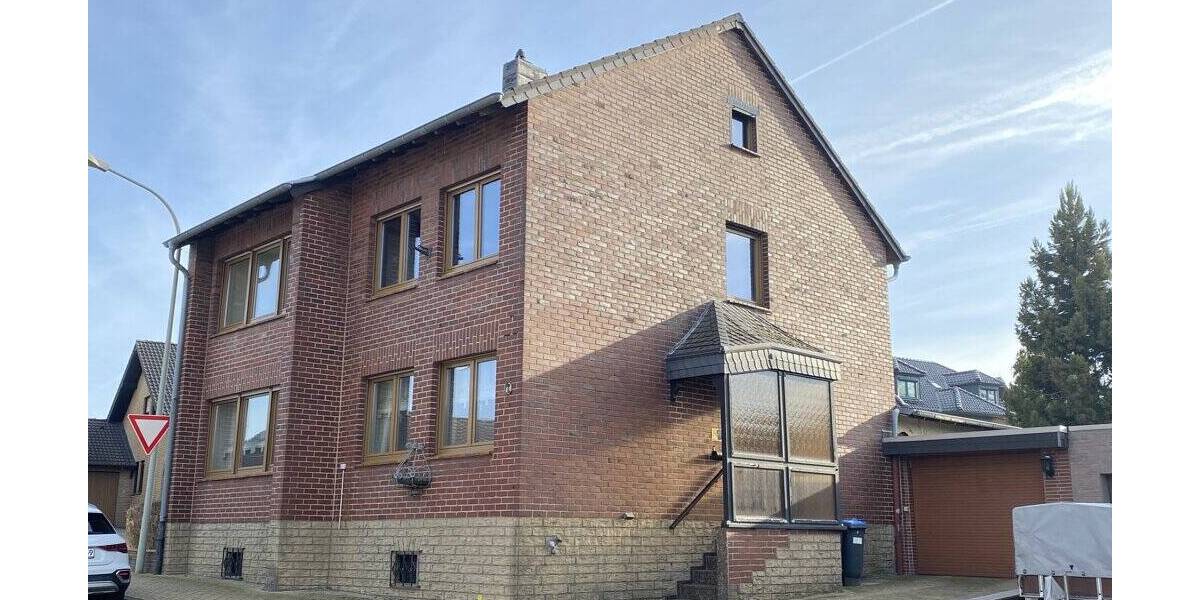 Einfamilienhaus Eschweiler Weisweiler - 6 Zimmer, 170 m&sup2;, 339.000&euro; | Angebot:26207184