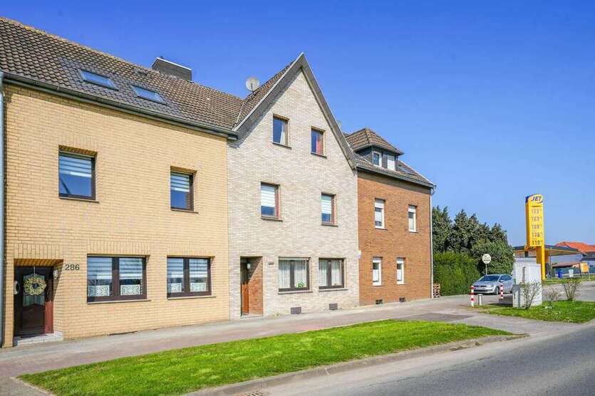 Haus zum Kaufen in Übach-Palenberg Boscheln 139.000 € 122 m²