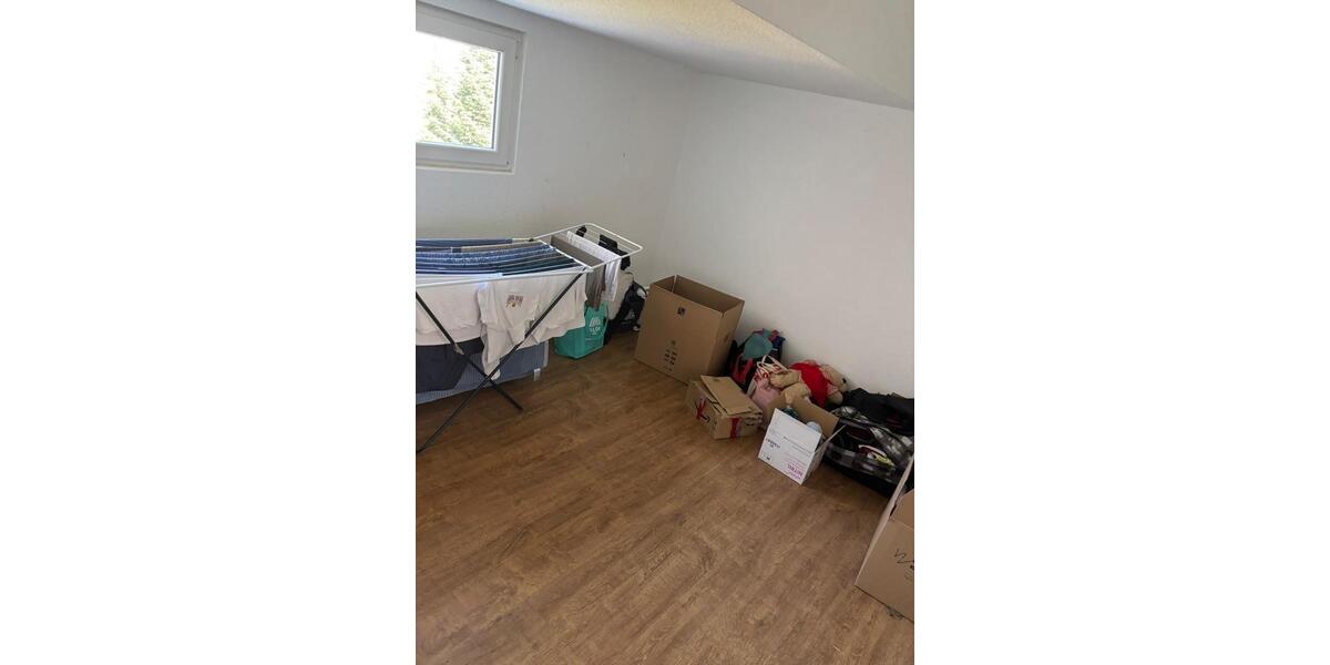 Etagenwohnung Herzogenrath - 3 Zimmer, 71 m&sup2;, 550&euro; | Angebot:25806812