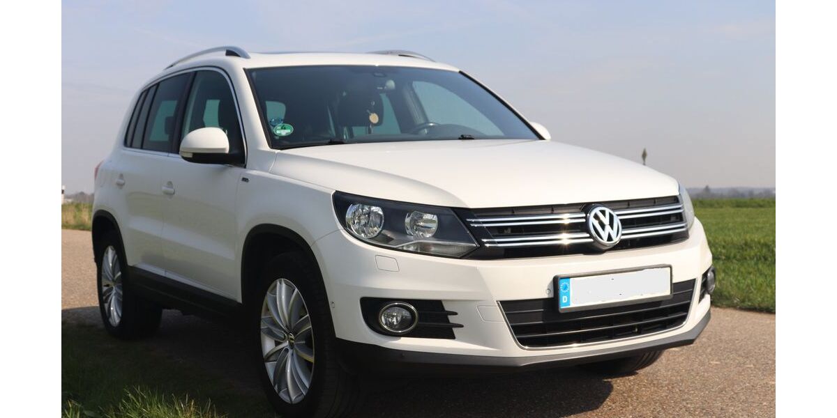 VW Tiguan 171.047 km 8.500 &euro; Düren 52355