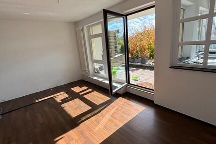 Moderne 3,5 Zimmerwohnung 2Terrassen TG Stellplatz Laurensberg zimmer