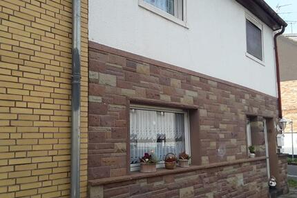 Haus Kreuzau - 7 Zimmer, 170 m&sup2;, 249.000&euro; | Angebot:27168564