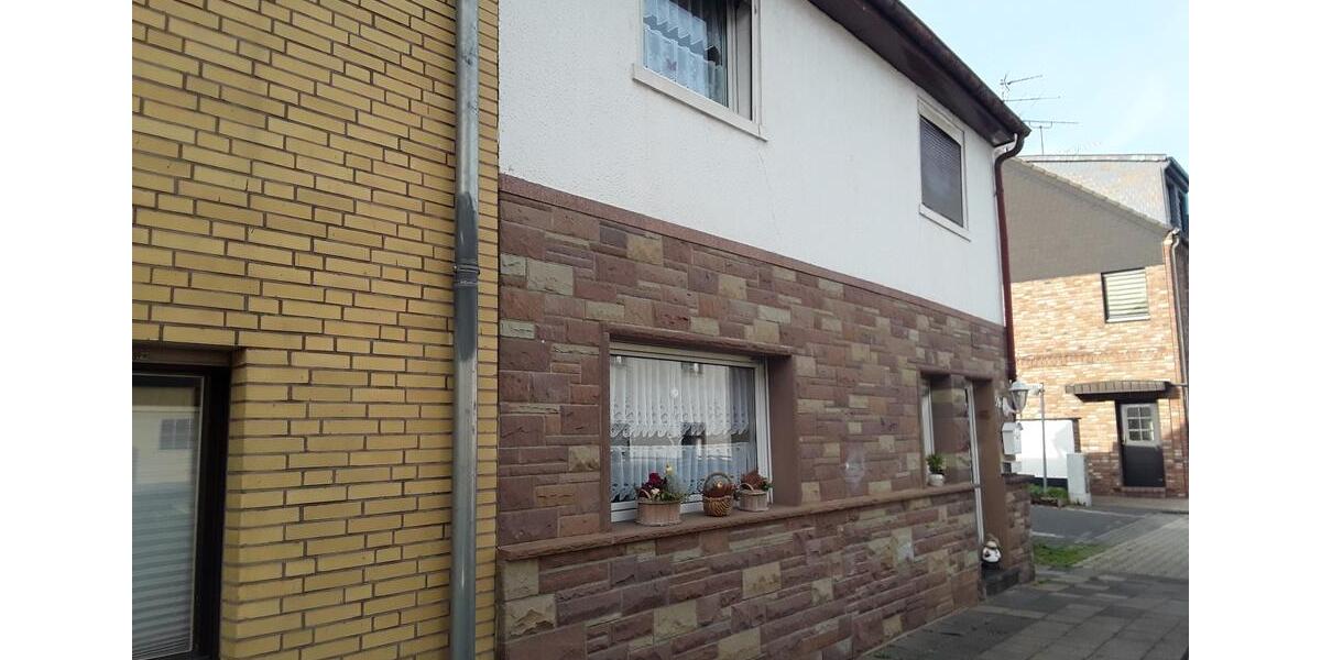 Mehrfamilienhaus, Wohnhaus Kreuzau - 7 Zimmer, 170 m&sup2;, 249.000&euro; | Angebot:27168564