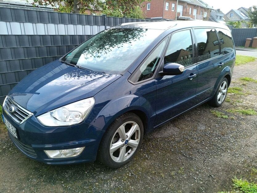 Ford Galaxy 109.000 km 8.500 € Niederzier 52382