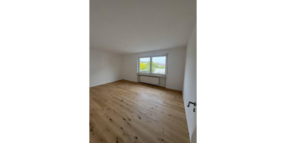 Etagenwohnung Aachen Eilendorf - 2 Zimmer, 63 m&sup2;, 216.000&euro; | Angebot:26570888