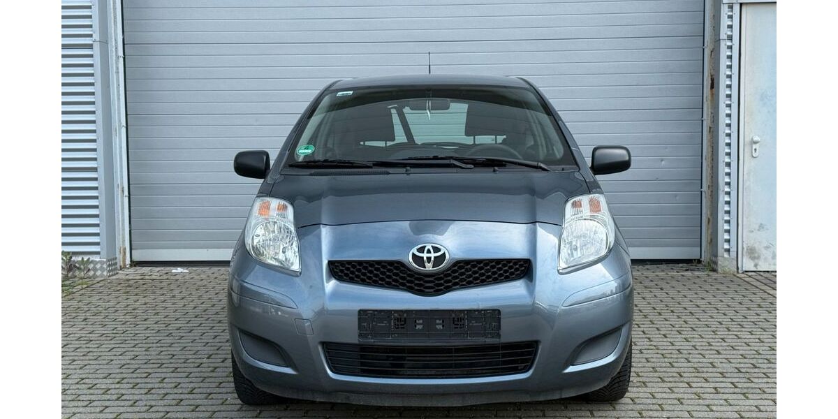 Toyota Yaris 155.950 km 3.499 &euro; Düren 52349