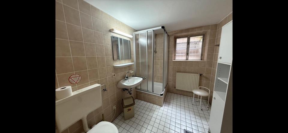 Bungalow Roetgen - 6 Zimmer, 150 m&sup2;, 1.480&euro; | Angebot:24433165