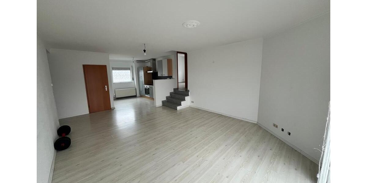 Etagenwohnung Aachen Aachen-Mitte - 3 Zimmer, 85 m&sup2;, 720&euro; | Angebot:26031742