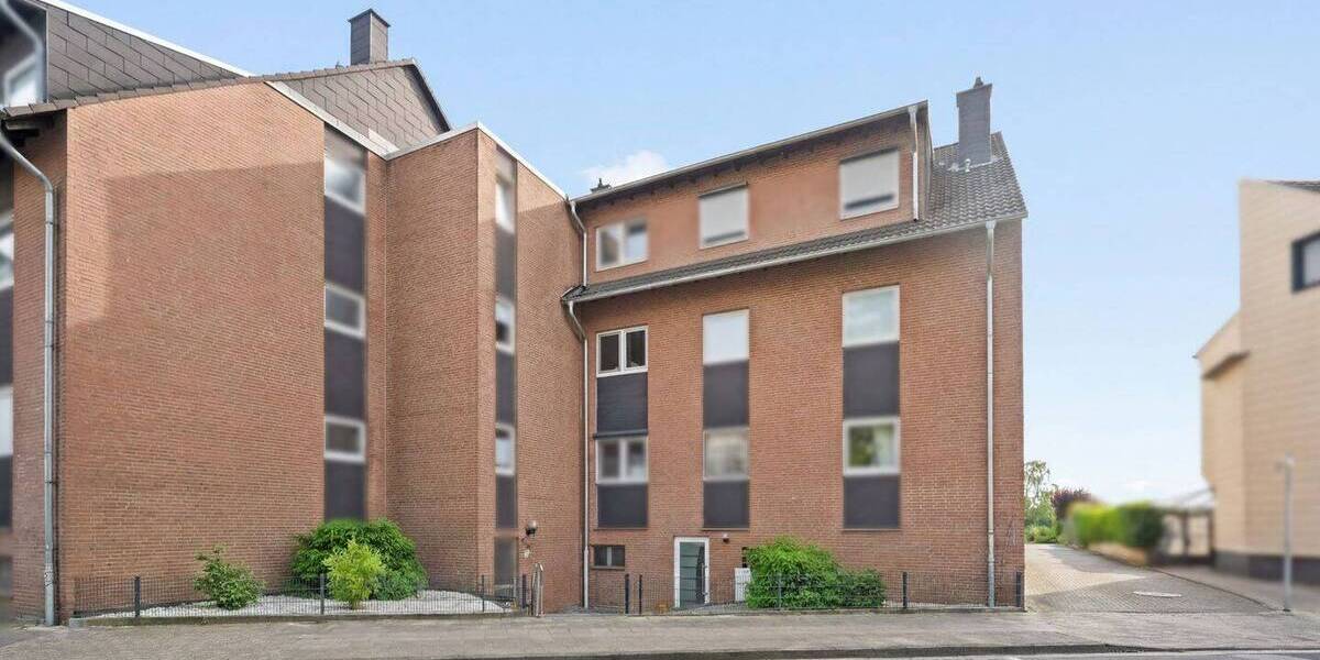 Etagenwohnung Herzogenrath Kohlscheid - 2 Zimmer, 73 m&sup2;, 159.000&euro; | Angebot:26816443